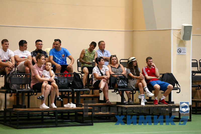 5676867867987 (1).jpg